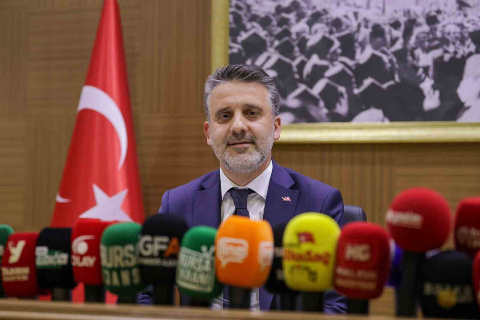 bursa-nin-gelecegine-yon-verecek-iki-kritik-proje-mecliste-sunuldu
