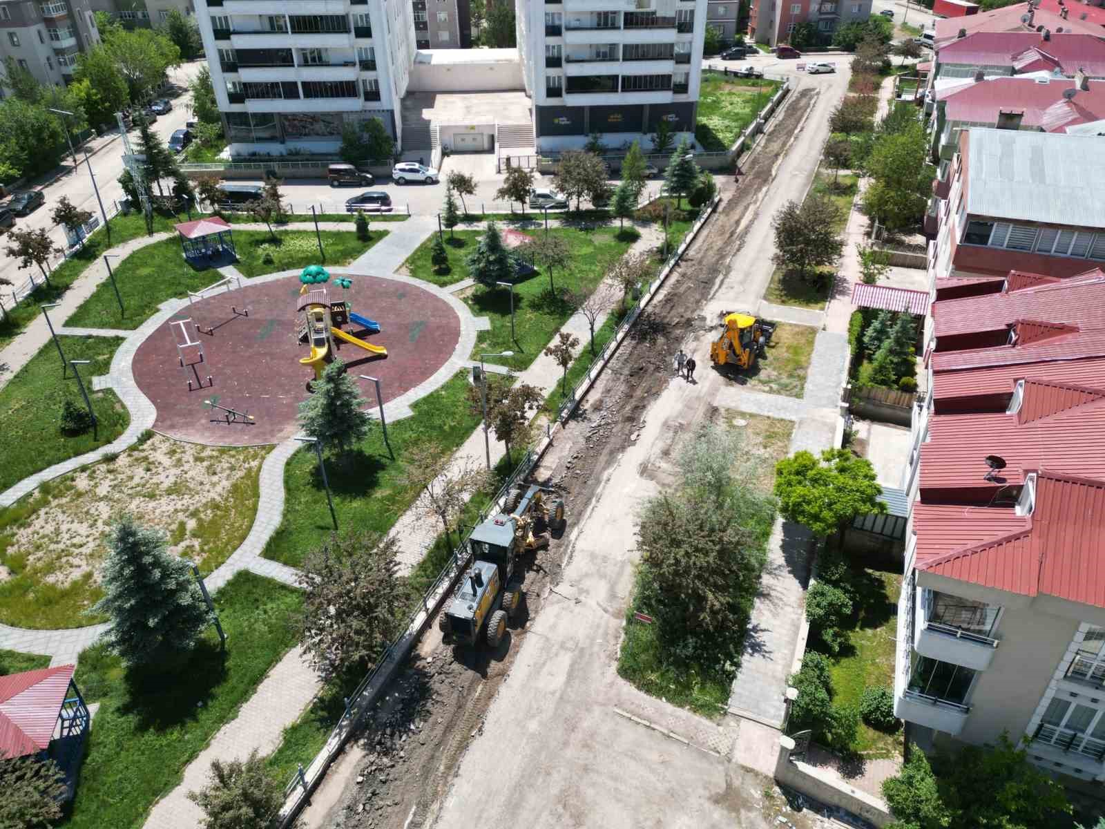 aziziye-de-asfalt-seferberligi-basladi