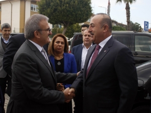 Bakan Çavuşoğlu: "Cezaevi İnşaatları Suistimal Ediliyor"