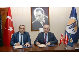 Meü İle Tarsus İlçe Milli Eğitim Müdürlüğü Arasında İş Birliği Protokolü