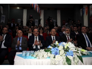 Çevre Ve Şehircilik Bakanı Mehmet Özhaseki: "Milli Meselede Muhalefet Olmaz"