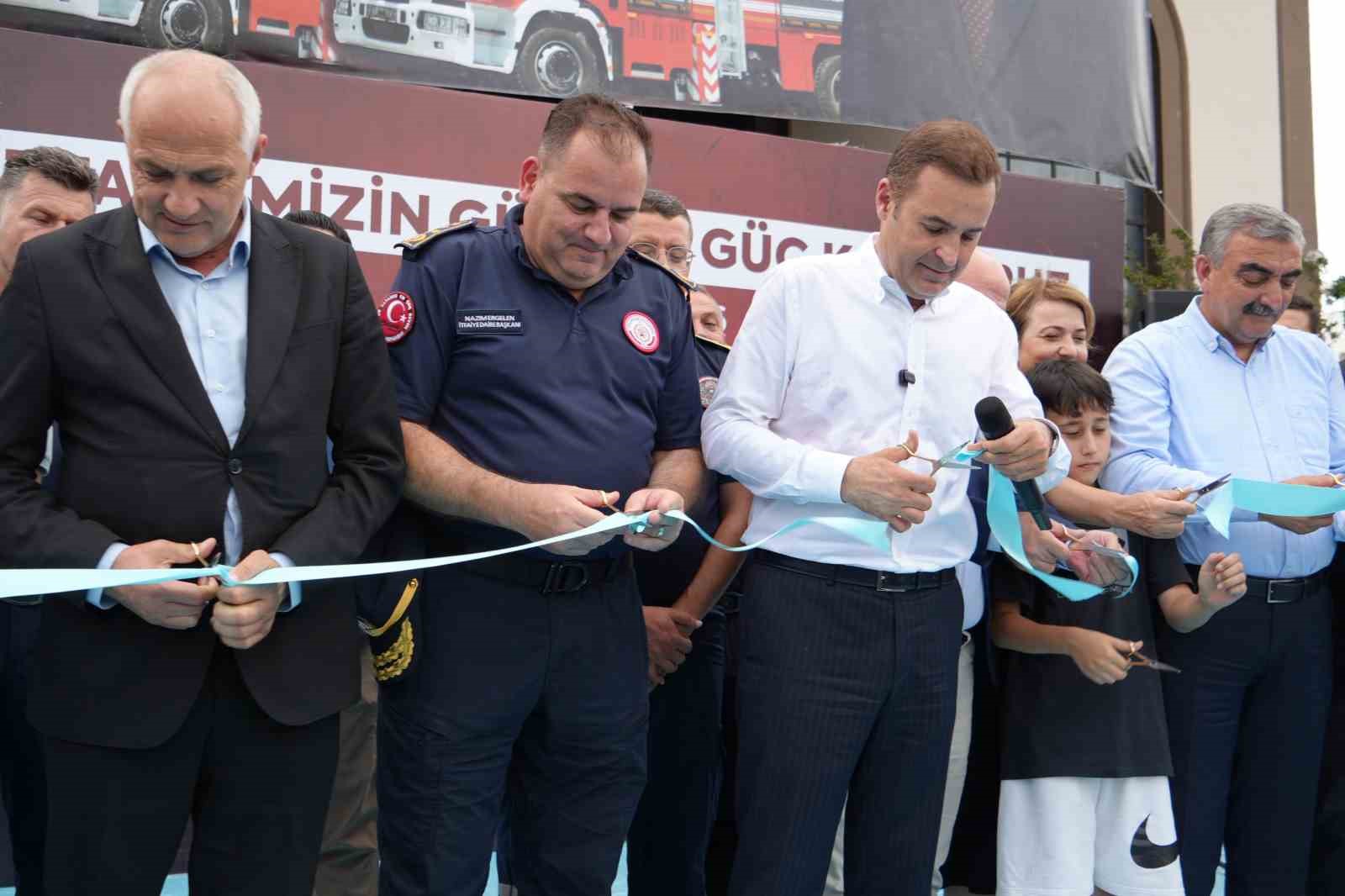 bolgenin-en-buyuk-itfaiye-filosu-balikesir-de-kuruluyor