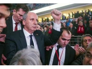 Chp Kurultayı’nda İmza Krizi Tırmandı