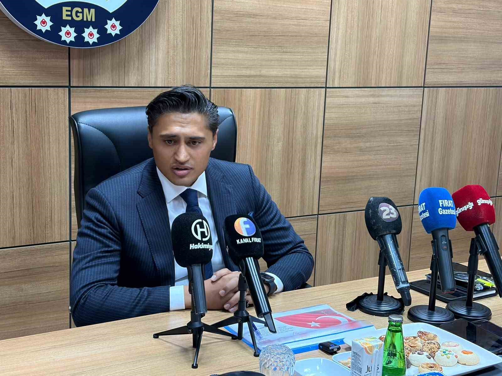 elazig-da-yeni-sezonda-futbol-maclarinda-alnacak-tedbirler-gorusuldu