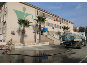 Okul Bahçeleri İkinci Dönem İçin Temizlendi