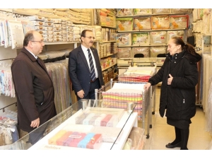 Başkan Şahin, Esnaf Ve Vatandaşların Derdini Dinledi