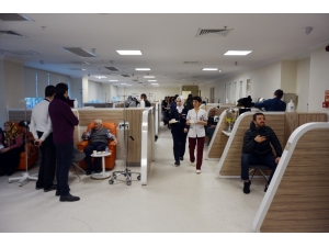 Kanser Amansız Ve Çaresiz Bir Hastalık Değil