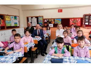 Vali Varol: “Çocuklarımızın Vatan, Millet Sevgisiyle Yetişmeleri Gerekiyor”