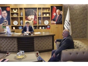 Ak Parti’de Halk Günü