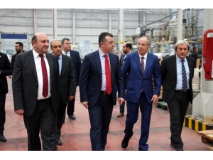 Vali Büyükakın’dan Osmaneli Osb’de Faaliyet Gösteren Fabrikalara Ziyaret