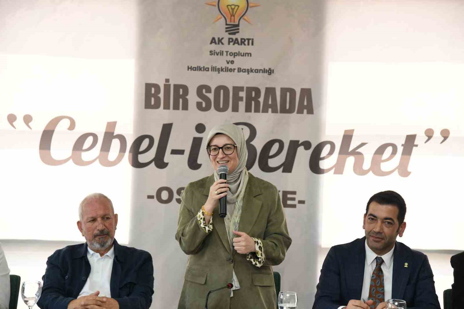 uygur-bu-millet-kardeslik-baglariyla-birbirine-bagli-bir-millettir
