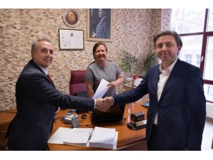 Bilecik Şeyh Edebali Üniversitesi Yerleşkesi İçine Yapılacak Dev Kompleksin İmzaları Atıldı