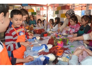 Sömestr Tatilinde Usta Çırak Oyun Ve Oyuncak Müzesinde Buluştu