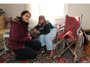 Rukiye Nine’nin Tekerlekli Sandalye Sevinci