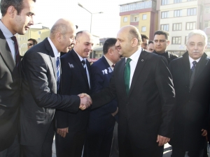 Başbakan Yardımcısı Işık Hakkari’de