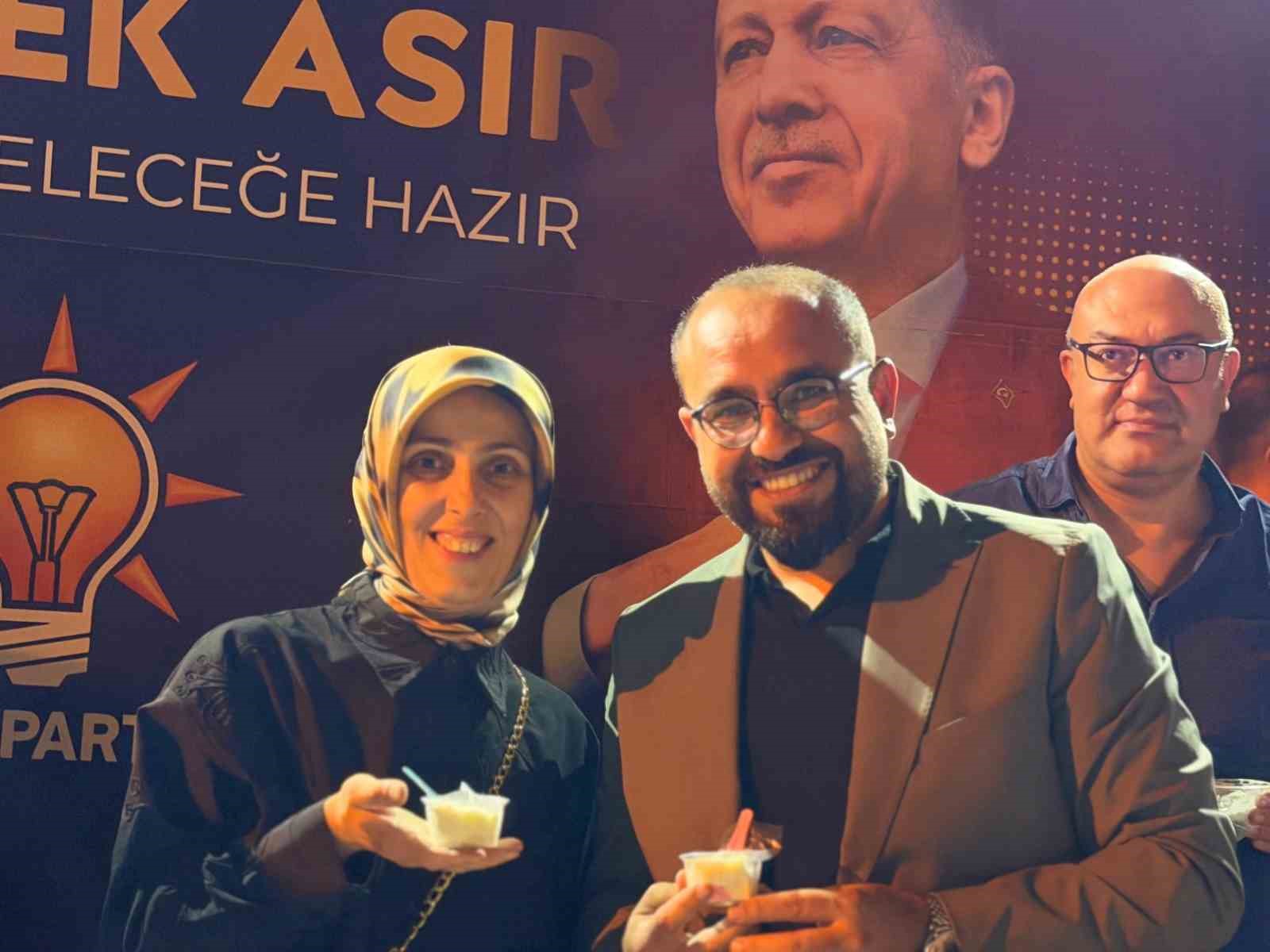 ak-parti-den-dondurma-ikrami