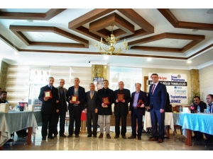 Türkiye Gazetesi Ve İhlas Pazarlama Çalışanları 2018 Yılı Hedeflerini Belirledi