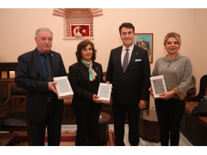 Muhtarlar Çevre İçin Yarıştı