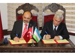 Özbekistan İle İlk Akademik Anlaşma Kastamonu Üniversitesi Arasında Yapıldı
