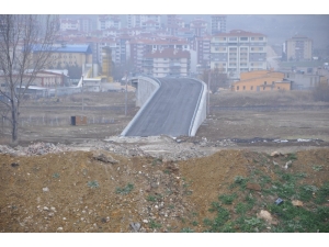 Üst Geçidin Tamamlanması İçin Dsi Bekleniyor