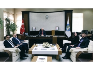 Ak Parti Teşkilatlarından Gül’e Kutlama