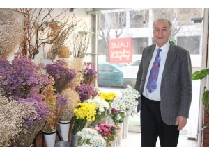 14 Şubat’ta Çiçeklere Zam Kapıda