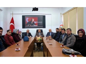 Genç Çiftçilere Bilgilendirme Toplantısı Yapıldı