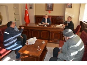 Niğde Valisi, Vatandaşları Tek Tek Dinliyor