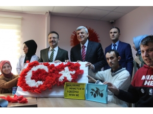 Engelliler Bu Eğitim Merkezinde Toplumla Buluşacak