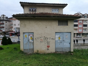 Trafolar Yazı Tahtasına Döndü