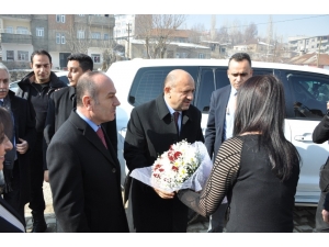 Başbakan Yardımcısı Fikri Işık: