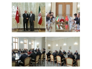 Dışişleri Bakanı Çavuşoğlu, İran’da Mevkidaşıyla Görüştü