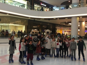 Avm’de Buz Devri Macera Labirenti