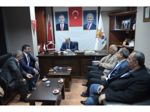 Budak: “Ak Parti’nin Temel Felsefesi Millete Hizmettir”