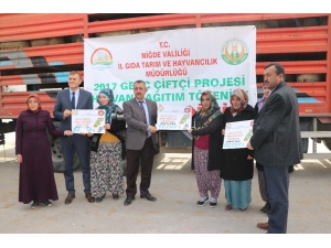 Niğde’de Genç Çiftçilere Bin 443 Küçükbaş Hayvan Verildi