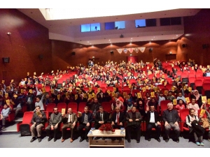 Vefatının 100’üncü Yılında Ulu Hakan Abdülhamit Han Anlatıldı