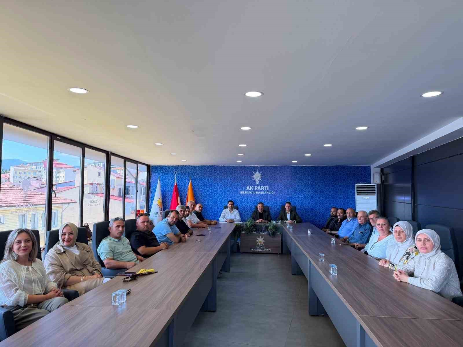 ak-parti-sivil-toplum-kuruluslariyla-bir-araya-geldi