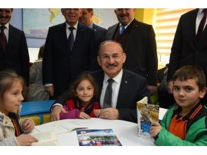 Şehit Polis Memuru Şerife Özden Kalmış’ın Adı Kütüphanede Yaşatılacak