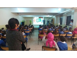 Ağrı’da Okullarda Süt Dağıtımı Tekrar Başladı