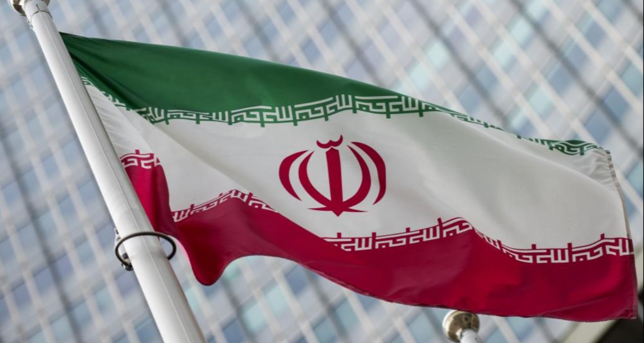 iran-tahran-da-fransizca-dil-merkezini-muhurledi