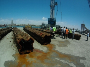 Antalyalı İş Adamı Somali’de Batık Gemi Çıkarıyor