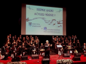 Yunusemre Tsm Korosu İzmirli Sanatseverlerle Buluştu