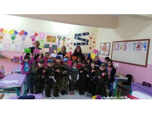 Öğrencilerden Mehmetçiğe Moral Mektubu