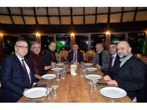 Vali Büyükakın, Siyasi Partilerin İl Başkanları İle Bir Araya Geldi