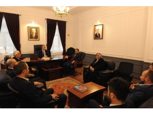 Başkan Altuntaş: “Trabzon’da Genç Nüfus Giderek Azalıyor”