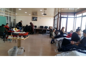 Eğitimciler Kan Verdi