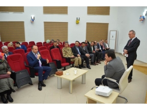 Rol Model Aile Projesinin Ara Değerlendirme Toplantısı Gerçekleştirildi