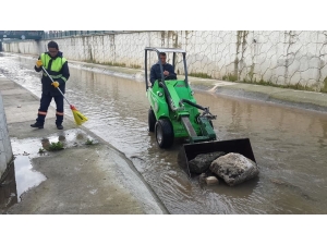 Çivi Deresi Temizleniyor