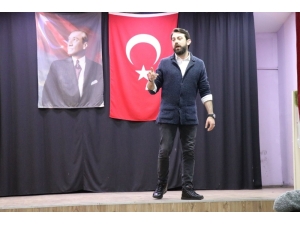 Lise Öğrencilerine “Hayat Kısa Çek Bir Film” Semineri