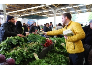 "Çöpe Atmayın, Geri Dönüşüme Kazandırın"